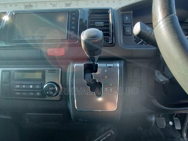 Toyota Hiace SUPER GL DARK PRIME 2023