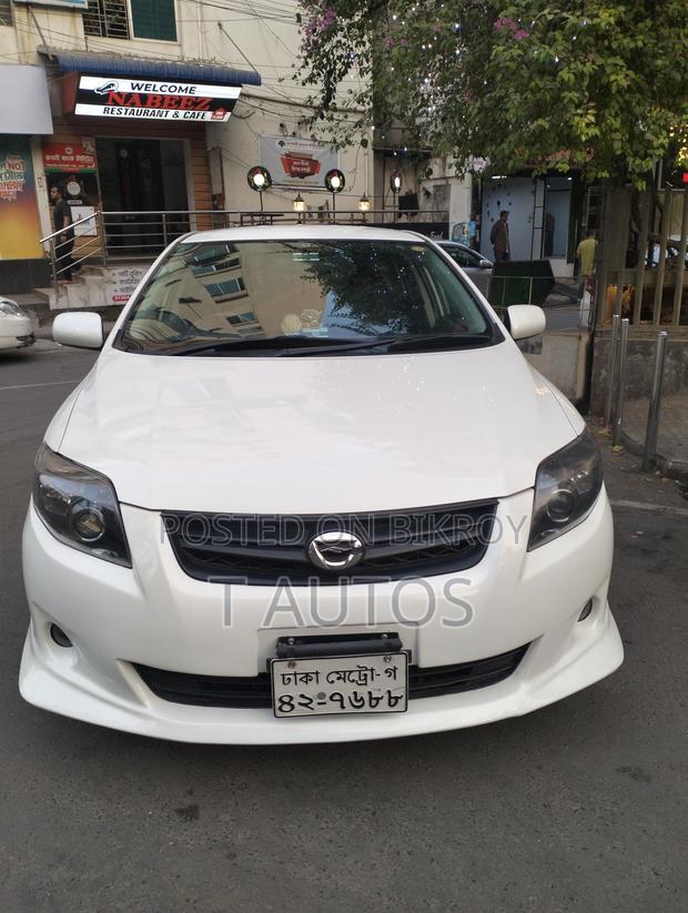 Toyota Corolla Fielder 2011 Pearl