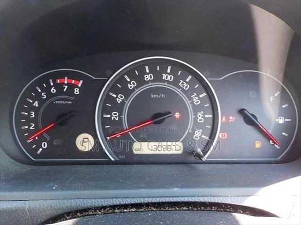 Toyota Noah Non Hybrid X Silver 2021