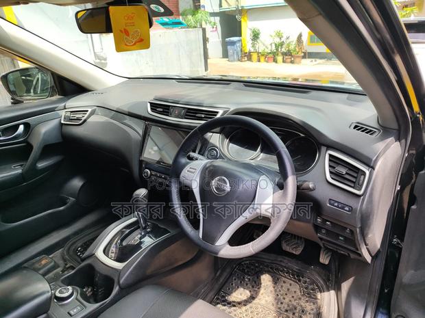 Nissan X-Trail sun roof 2014