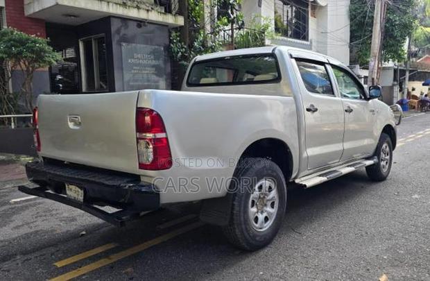 Toyota Hilux Double cabin pickup 2007