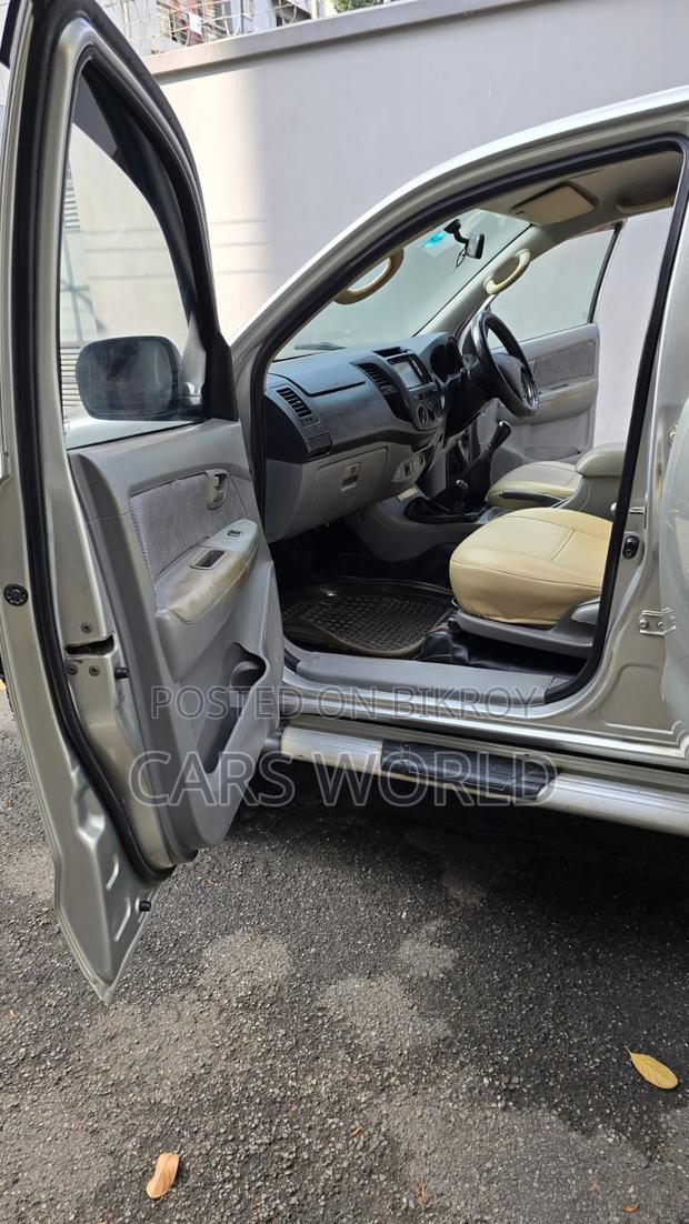 Toyota Hilux Double cabin pickup 2007