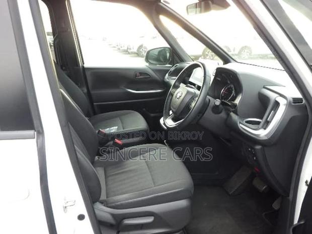 Toyota Noah SG PKG NON HYBRID 2023