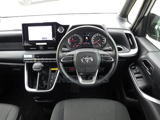 Toyota Noah SG PKG NON HYBRID 2023