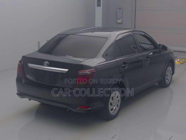 Toyota Axio Ex Non Hybrid Black 2022