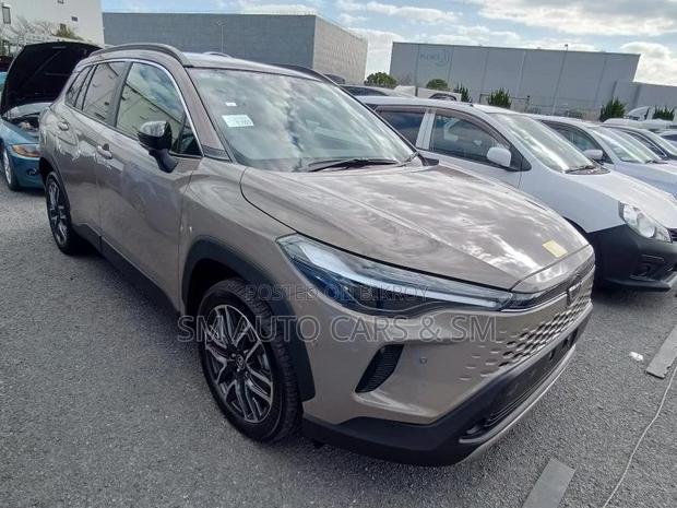 Toyota Corolla Cross New Shape Z Brown 2025