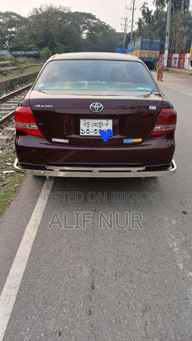 Toyota Axio 2009