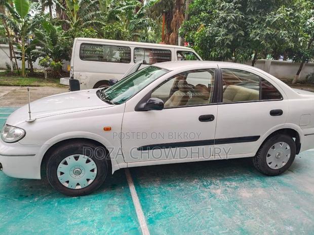 Nissan Sunny TAX Free Car 2009