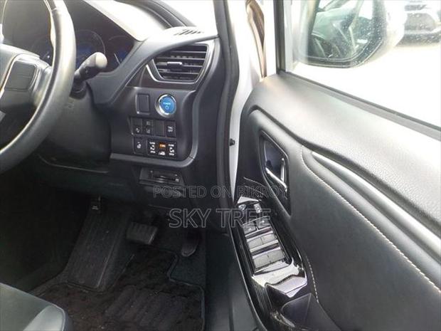 Toyota Esquire GiP Package 2021
