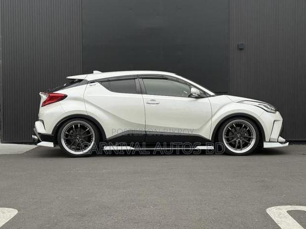 Toyota C-HR ST 2021 White