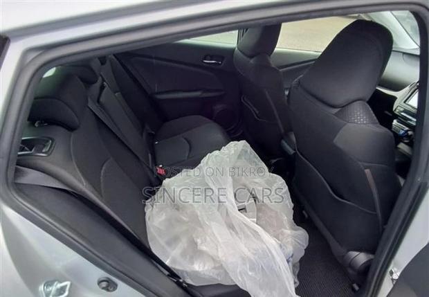 Toyota Prius S HYB 4 POINT 2020