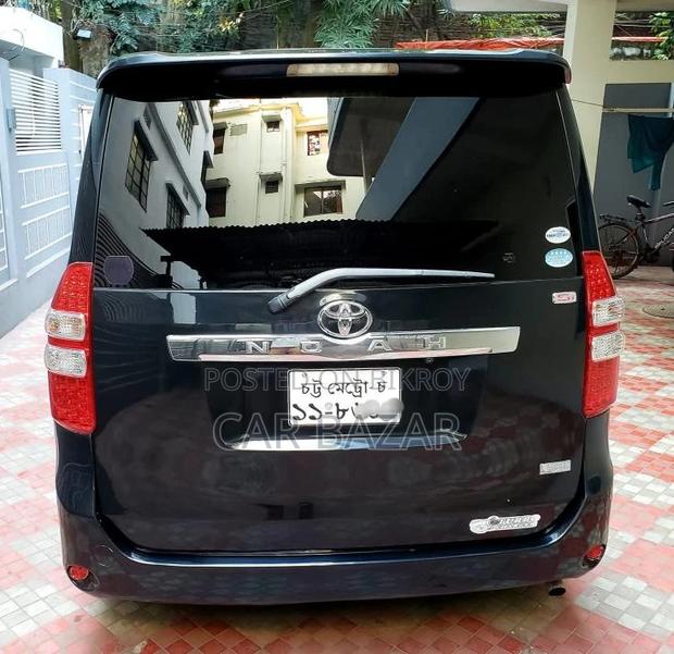 Toyota Noah S SI GRADE PUSH 2013