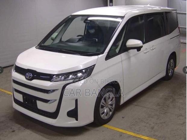 Toyota Noah X_NON_HYBRID 2022