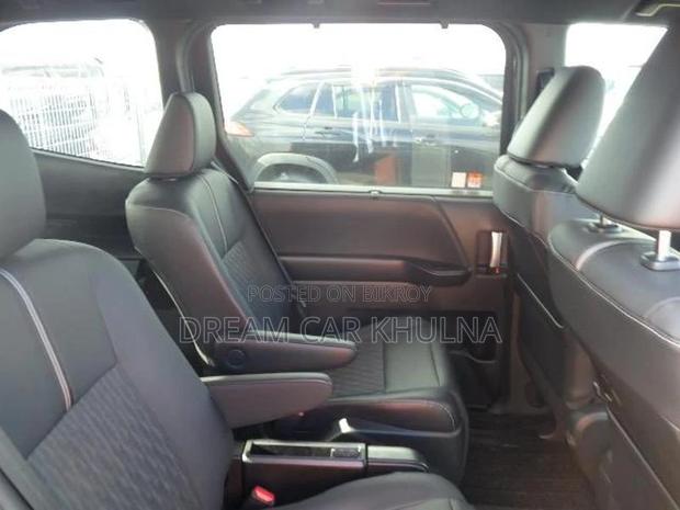 Toyota Noah S-Z Leg Rest 2023