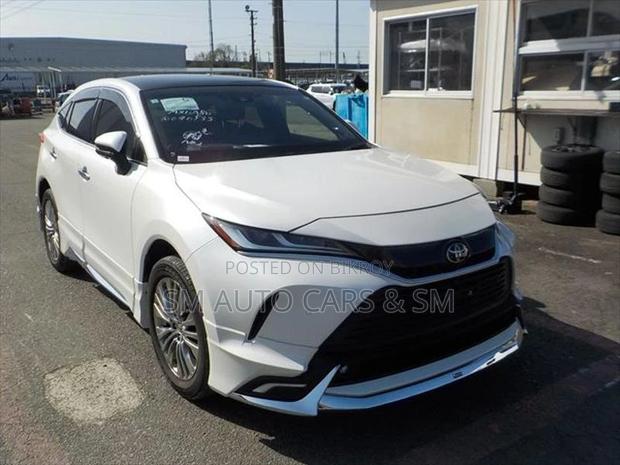 Toyota Harrier Non Hybrid Z Pearl 2021