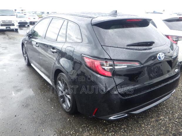 Toyota Corolla TOURING 2020