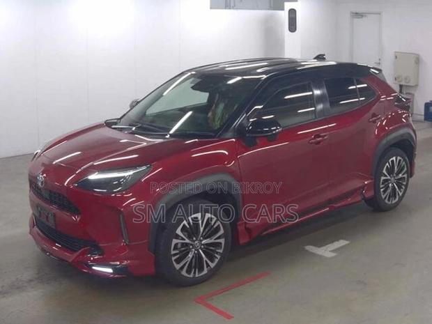 Toyota Yaris Cross Z Red & Black 2021