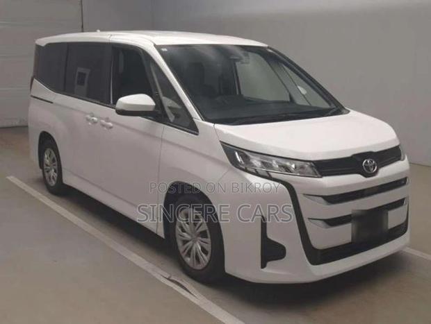 Toyota Noah X OCTEN PUSH 2DR PWR 2022