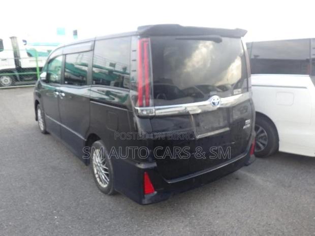 Toyota Noah Hybrid SIWXB Black 2021