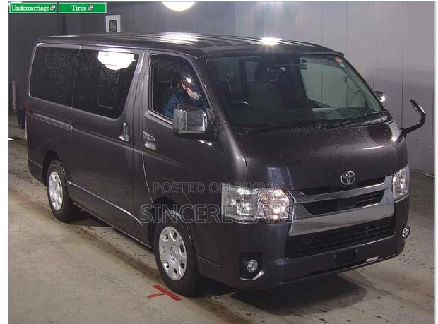 Toyota Hiace SUPER GL 2021