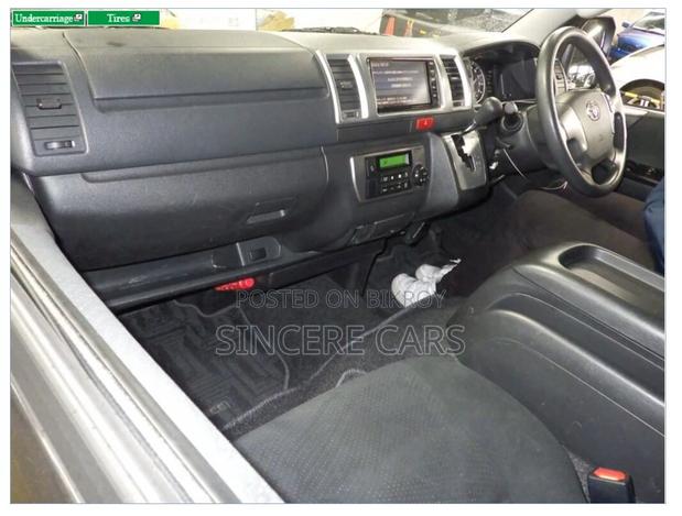 Toyota Hiace SUPER GL 2021