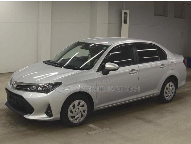 Toyota Axio EX PACKAGE 2022