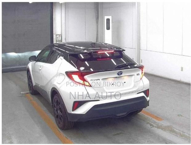 Toyota C-HR G MODE NERO 2021