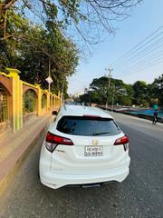 Honda Vezel S GRADE HYBRID 2014 White for sale