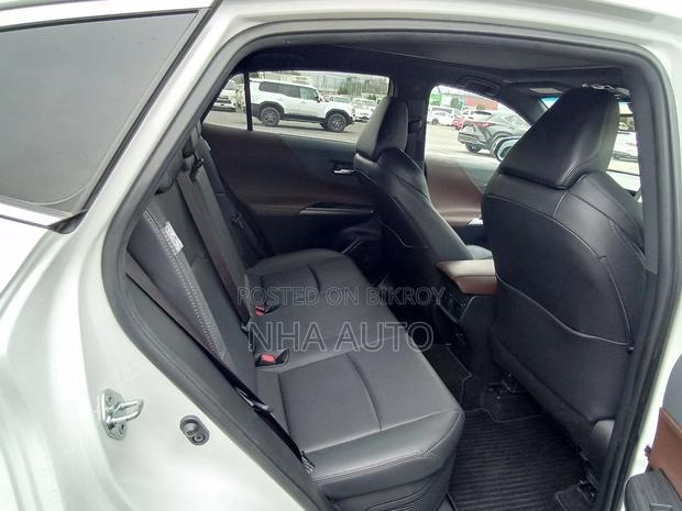 Toyota Harrier হাইব্রিড 2023