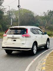Nissan X-Trail hybrid 2015 for sale