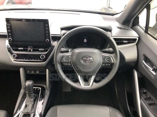 Toyota Corolla Cross Z PKG HARDTOP 2023