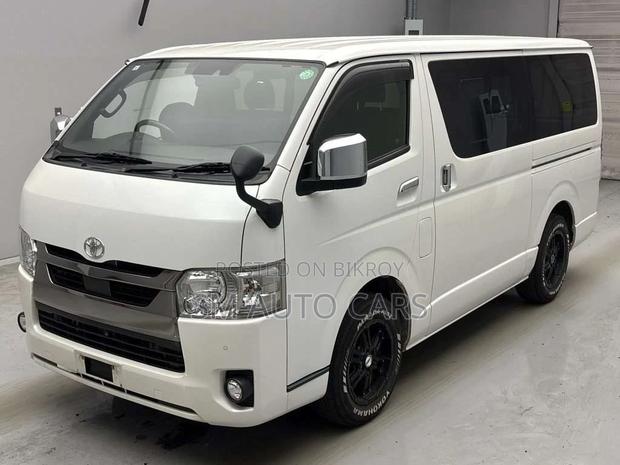 Toyota Hiace Super GL Dark Prime2 2021