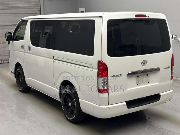 Toyota Hiace Super GL Dark Prime2 2021