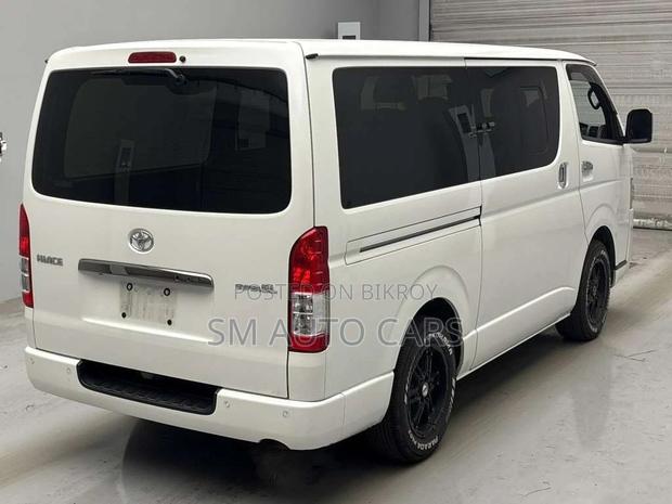 Toyota Hiace Super GL Dark Prime2 2021