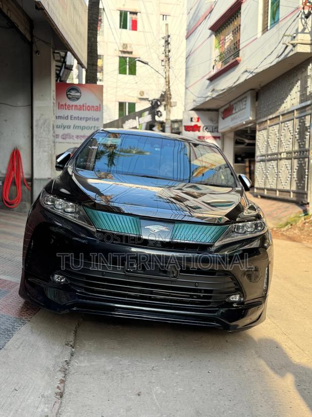 Toyota Harrier premium pkg-non hv 2020