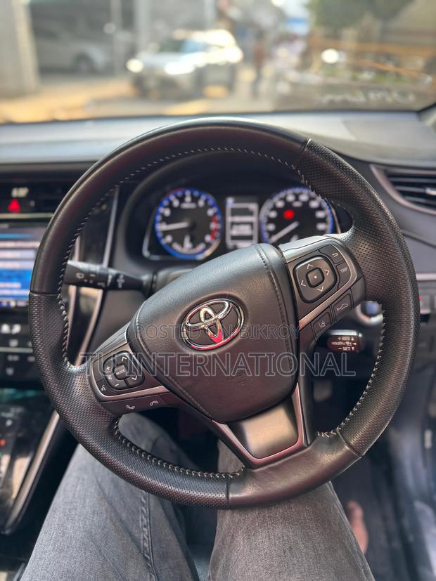 Toyota Harrier premium pkg-non hv 2020