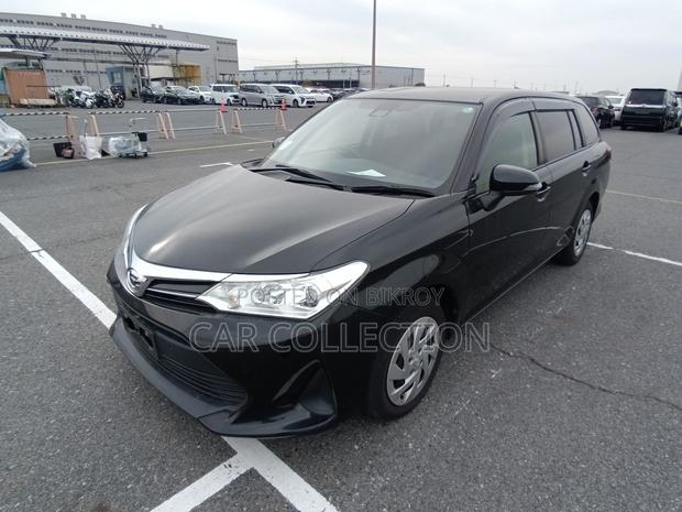 Toyota Fielder Ex 2020
