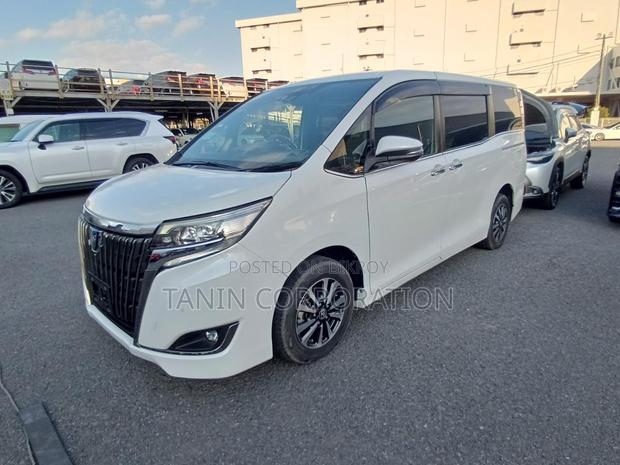 Toyota Esquire Hybrid 2 Door Power 2020