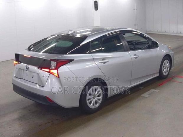 Toyota Prius S- SAFTY PLUS-2 2021