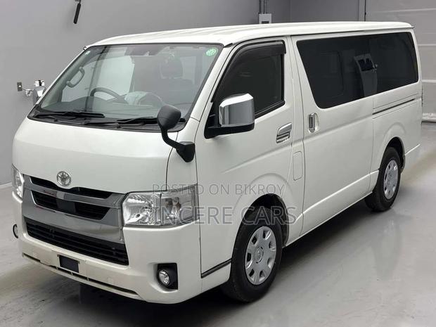 Toyota Hiace SUPER GL PKG 2021