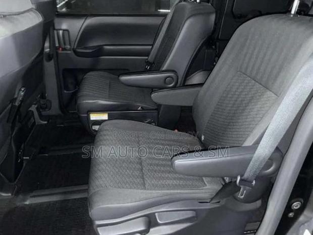 Toyota Noah Hybrid S-G Black 2023
