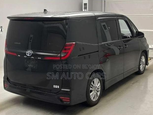 Toyota Noah Hybrid S-G Black 2023