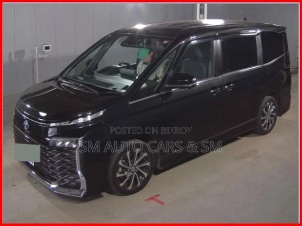 Toyota Voxy Hybrid SZ Black New 2023