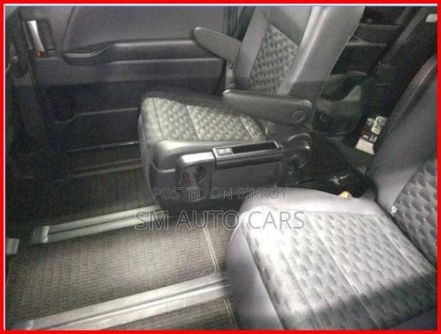 Toyota Voxy Hybrid SZ Black New 2023