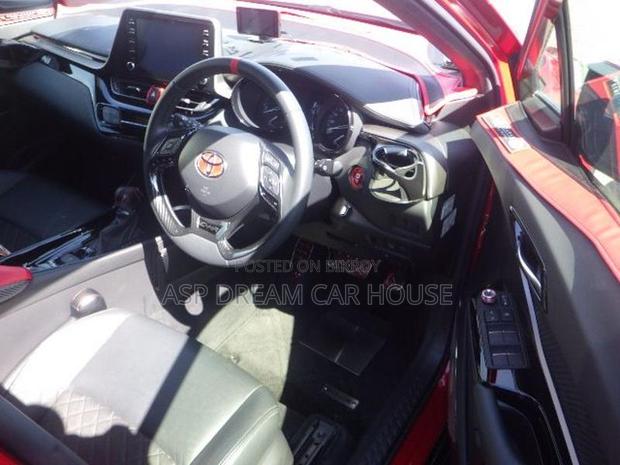 Toyota C-HR G LED kitted 2020