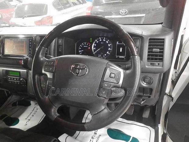 Toyota Hiace SUPER GL DARK PRIME 2022
