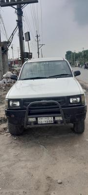 Toyota Hilux 2000 for sale