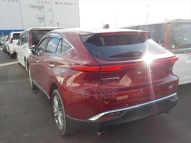 Toyota Harrier Z Pack. 2021
