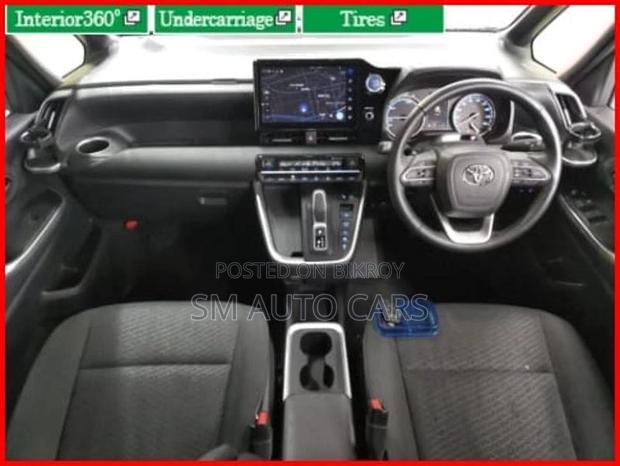 Toyota Voxy HB S-G Massive Grey 2022