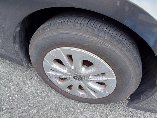 Toyota Prius S Safety Plus 2 Grey 2021